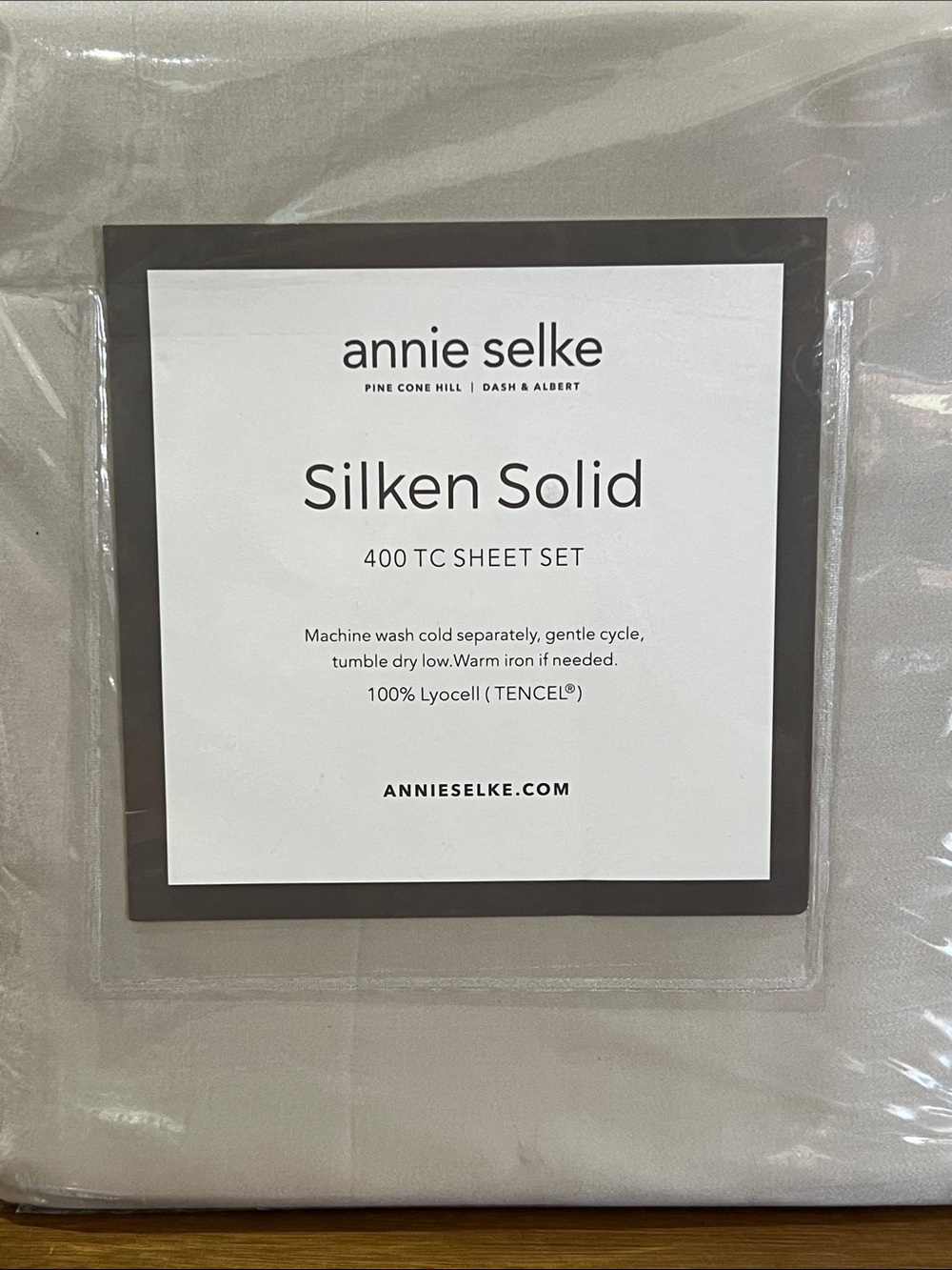 Annie Selke Silken Solid 400 TC Sheet Set - Taupe